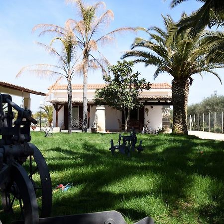 Villa Elide Marina di Ginosa Exterior foto